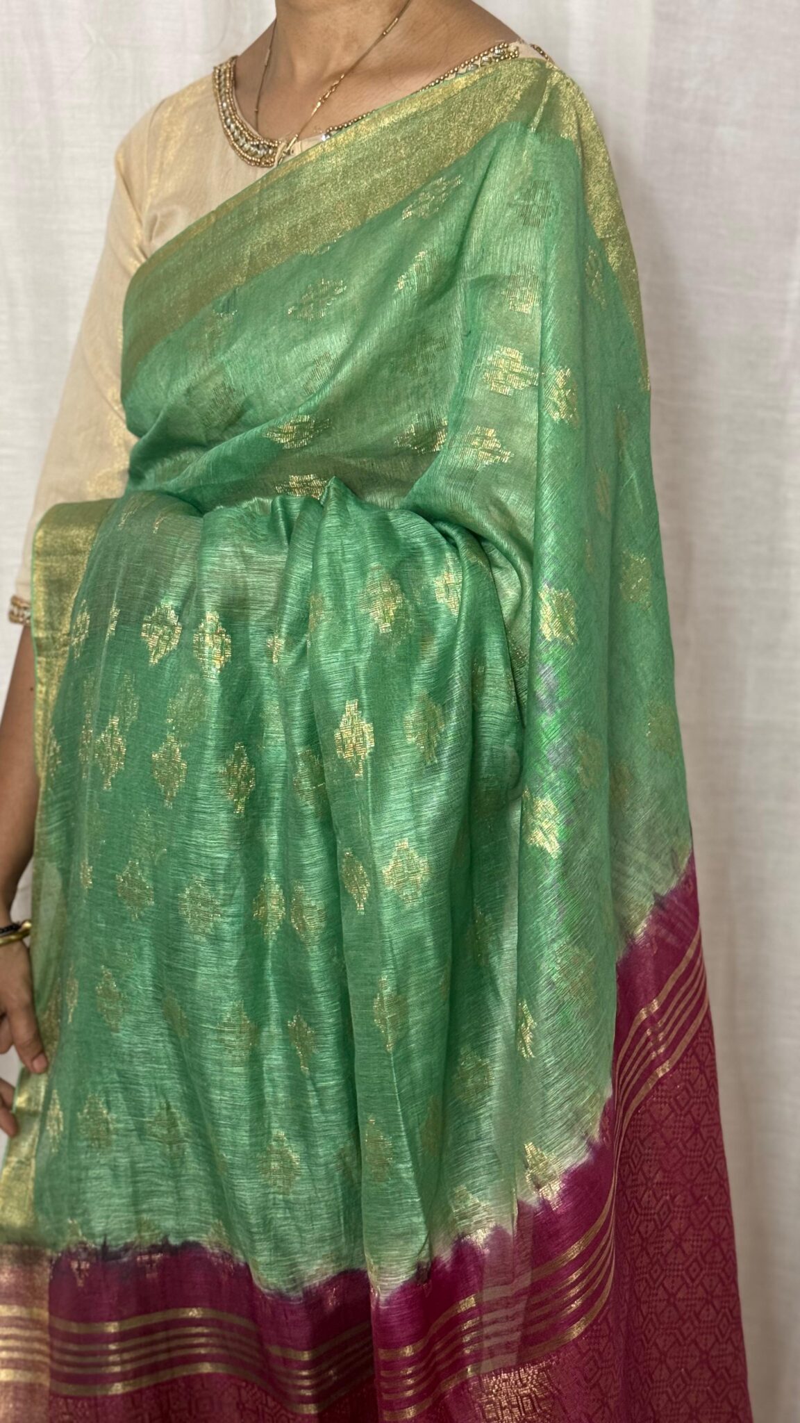 Semi tussare silk zari butti saree - Image 2