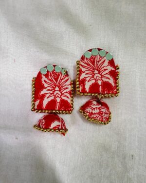 Earings