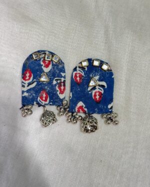 Earings