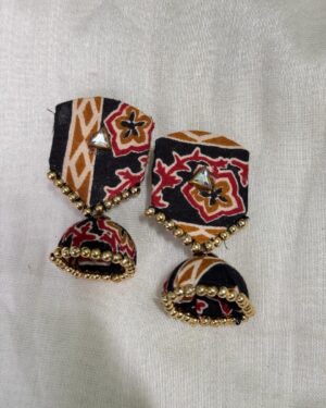 Earings